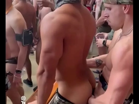 Anonbttmmia getting fucked at the gay cruise on the dance floor